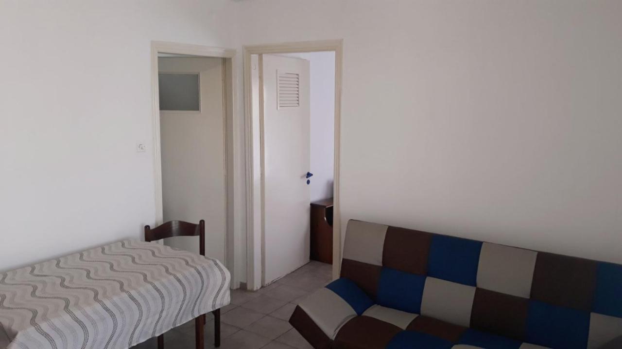 Central Apartments Eretria Dış mekan fotoğraf