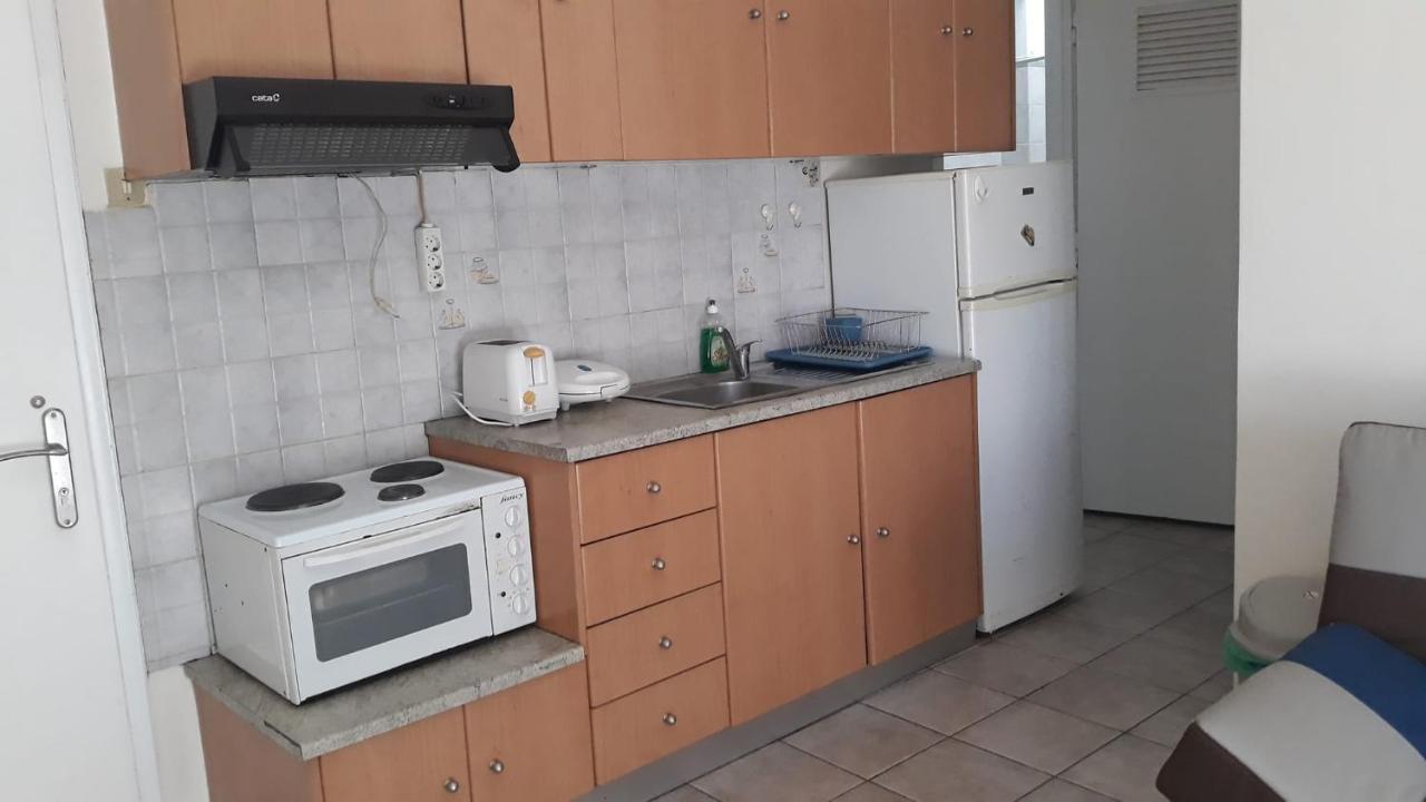 Central Apartments Eretria Dış mekan fotoğraf