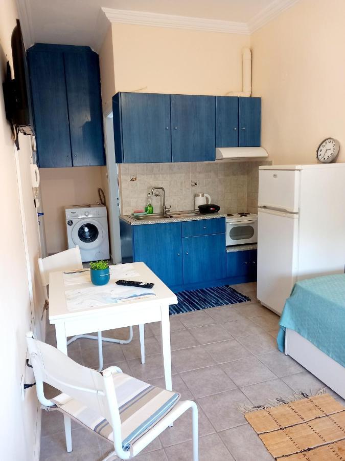 Central Apartments Eretria Dış mekan fotoğraf
