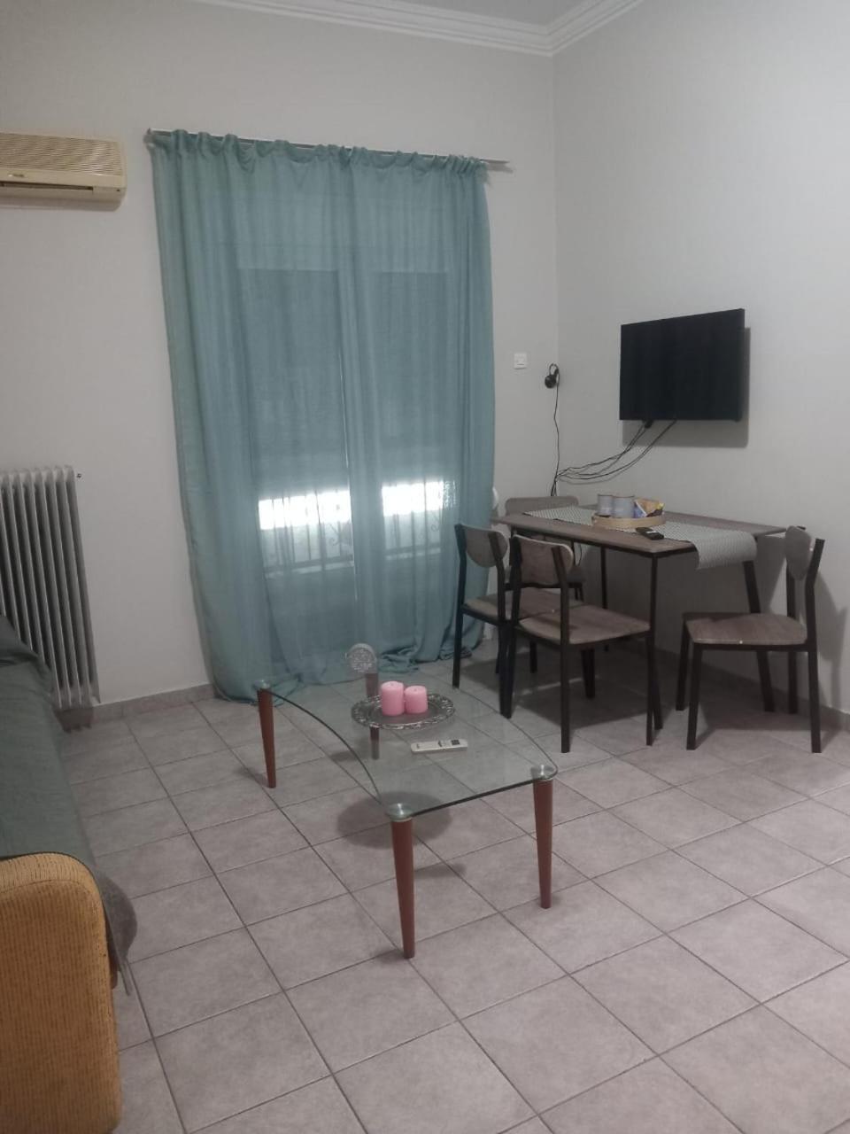 Central Apartments Eretria Dış mekan fotoğraf